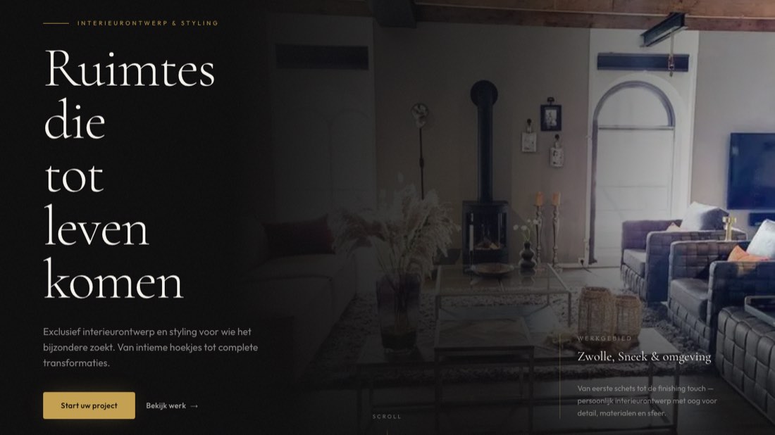 Homepage of Styled by Ruby: a dark interior photo with the headline Ruimtes die tot leven komen